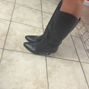 Gloria Vanderbilt boots