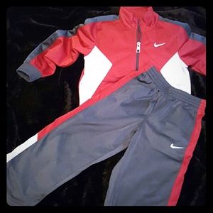 Nike boys warm up 2pc suit