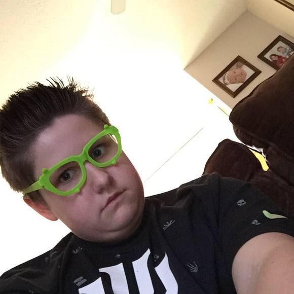 Meet your Posher, Joshua - Picture 1 of 1