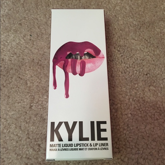 Kylie lip kit