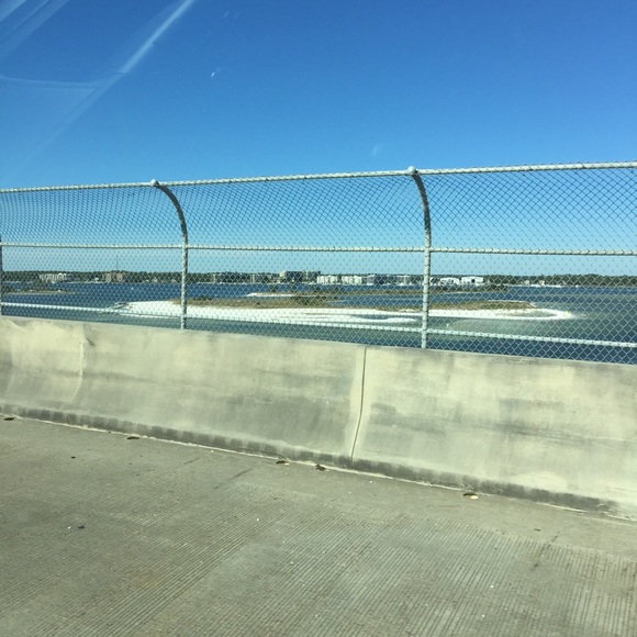 Meet your Posher, Dee