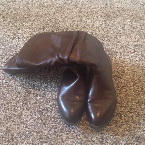 Chocolate brown slouch boots!
