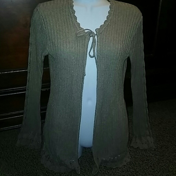LIGHT BROWN CROCHET LOOK SWEATER SZ SMALL
