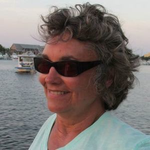 Meet your Posher, Debbie