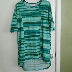 Small LuLaRoe Irma