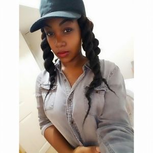 Meet your Posher, Nobette