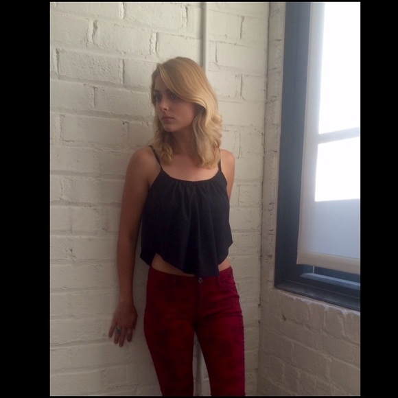 CLOSET CLEAR OUT Black flowy crop top