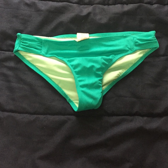 swim bottoms - Picture 1 of 3