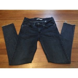 Levi's 711 Skinny Jeans