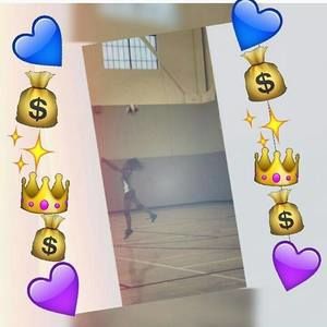 Meet your Posher, Bobbi