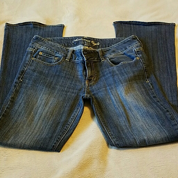 American Eagle Artist Jeans