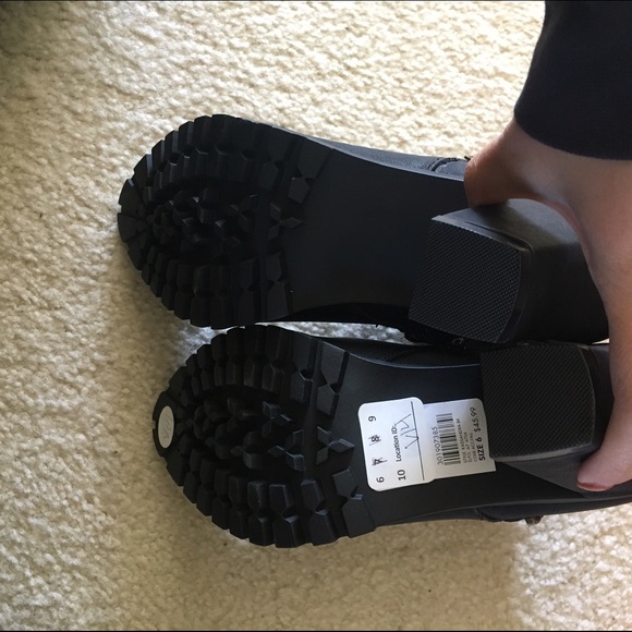 Black Booties - Picture 4 of 4