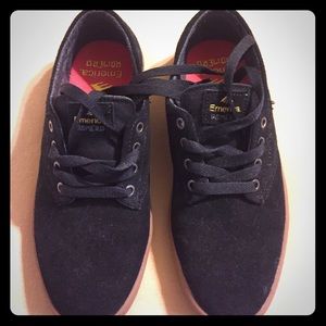 Emerica men's the Romero laced. Black skater shoe