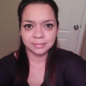 Meet your Posher, Raquel