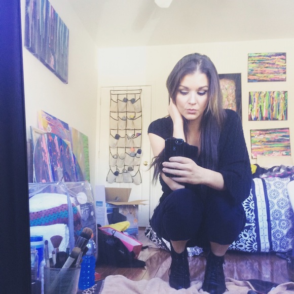 Meet your Posher, Dani - Picture 4 of 5