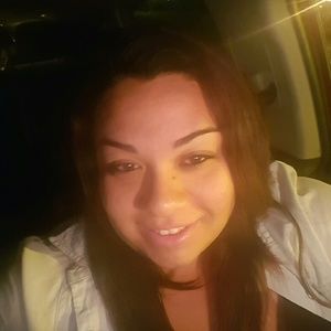 Meet your Posher, Alisha