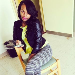 Meet your Posher, Peachy