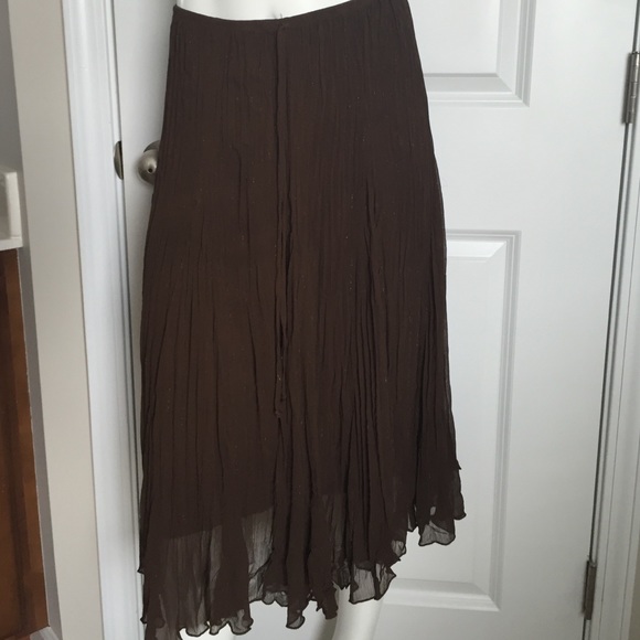 Brown flowing skirt