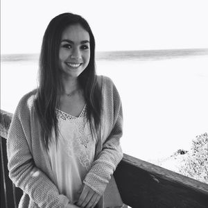 Meet your Posher, Lauren