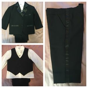 Boys Black Tuxedo size 2T