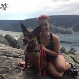 Meet your Posher, Lexi