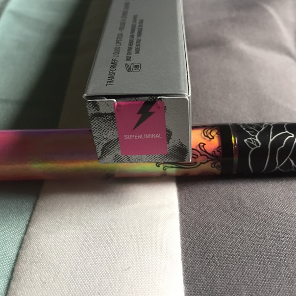💐Host Pick💐 Kat Von D Superliminal Lipstick - Picture 2 of 2