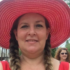 Meet your Posher, Kimberly