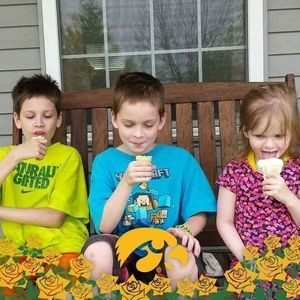 Meet your Posher, Nicole