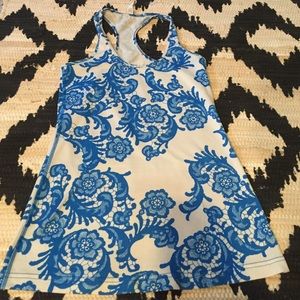 Lulu lemon floral top