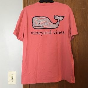 Vineyard vines tshirt