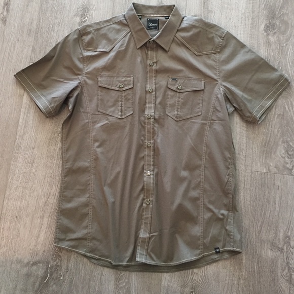 NWOT Men's 7 Diamonds Button Down