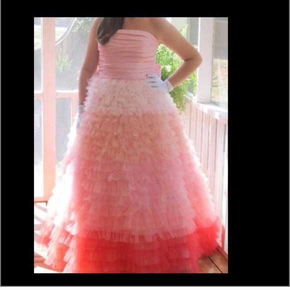 Sherri Hill