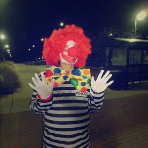 Clown wig and nose Halloween