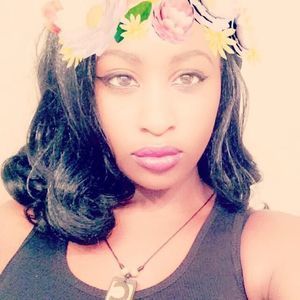 Meet your Posher, Charlene