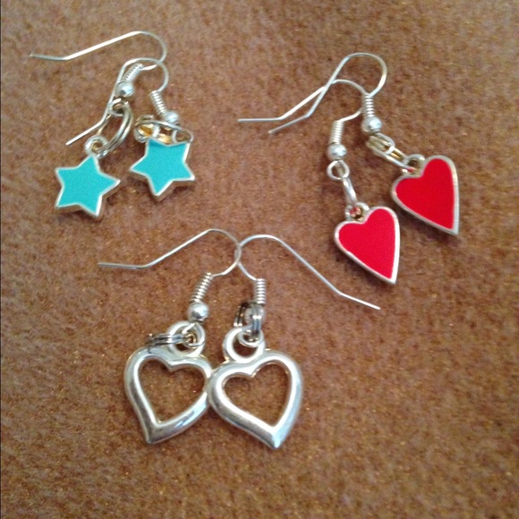 3-pr earring set; star, and two hearts.