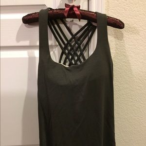 Lululemon wild tank size 10