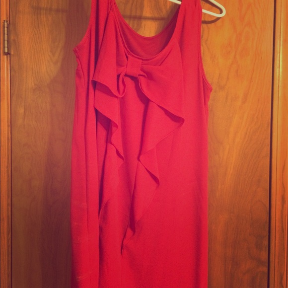 Dresses & Skirts - Red bow dress