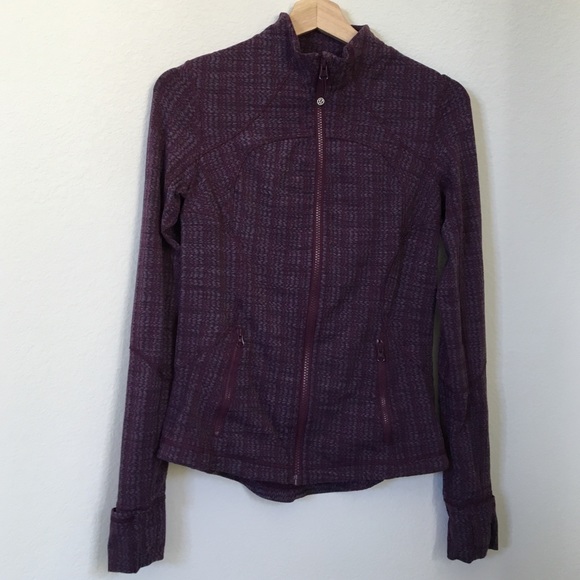 🔸sold🔸Lululemon Jacket - Picture 2 of 4