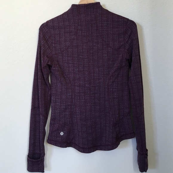 🔸sold🔸Lululemon Jacket - Picture 3 of 4