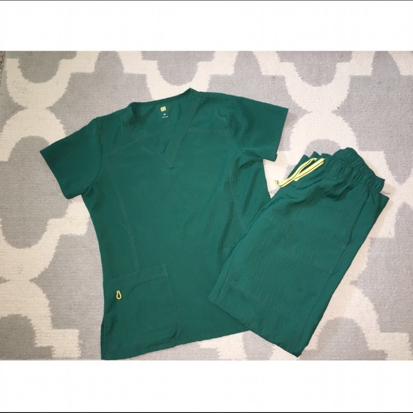Scrub Set