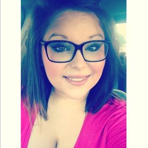 Meet your Posher, Haley