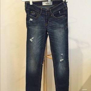 Brand new hollister skinny jeans size 0R