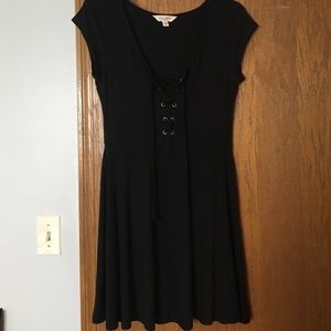NWOT Front lace up skater dress