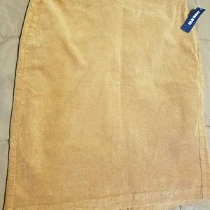 Old Navy, size 6, brown corduroy pencil skirt