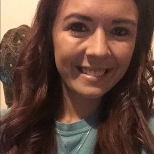 Meet your Posher, Amanda