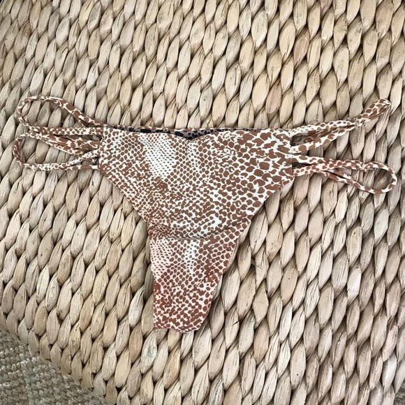 Acacia swimwear mudsnake bottoms small
