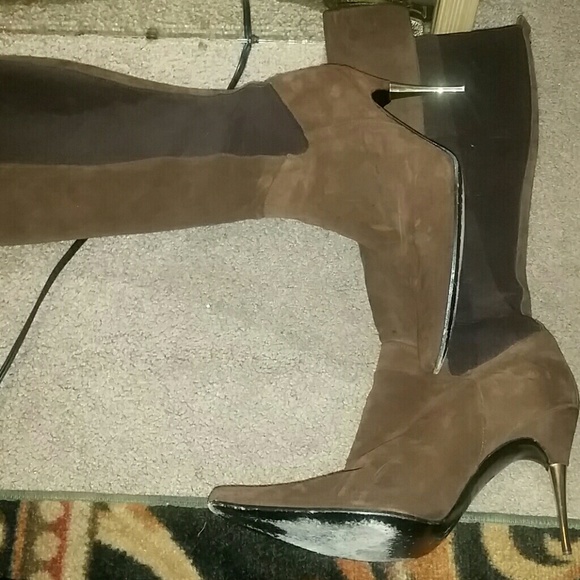 Heeled boots - Picture 2 of 4