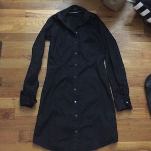 Gap black collared shirt dress in size 0.