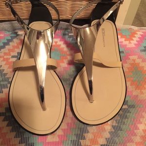 Beautiful bcbg new sandals