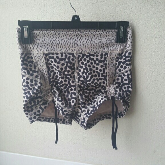 Brand new lululemon shorts